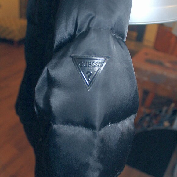 Vintage Y2K Down Filled Belted GUESS Winter Puffer Coat - Picture 7 of 12